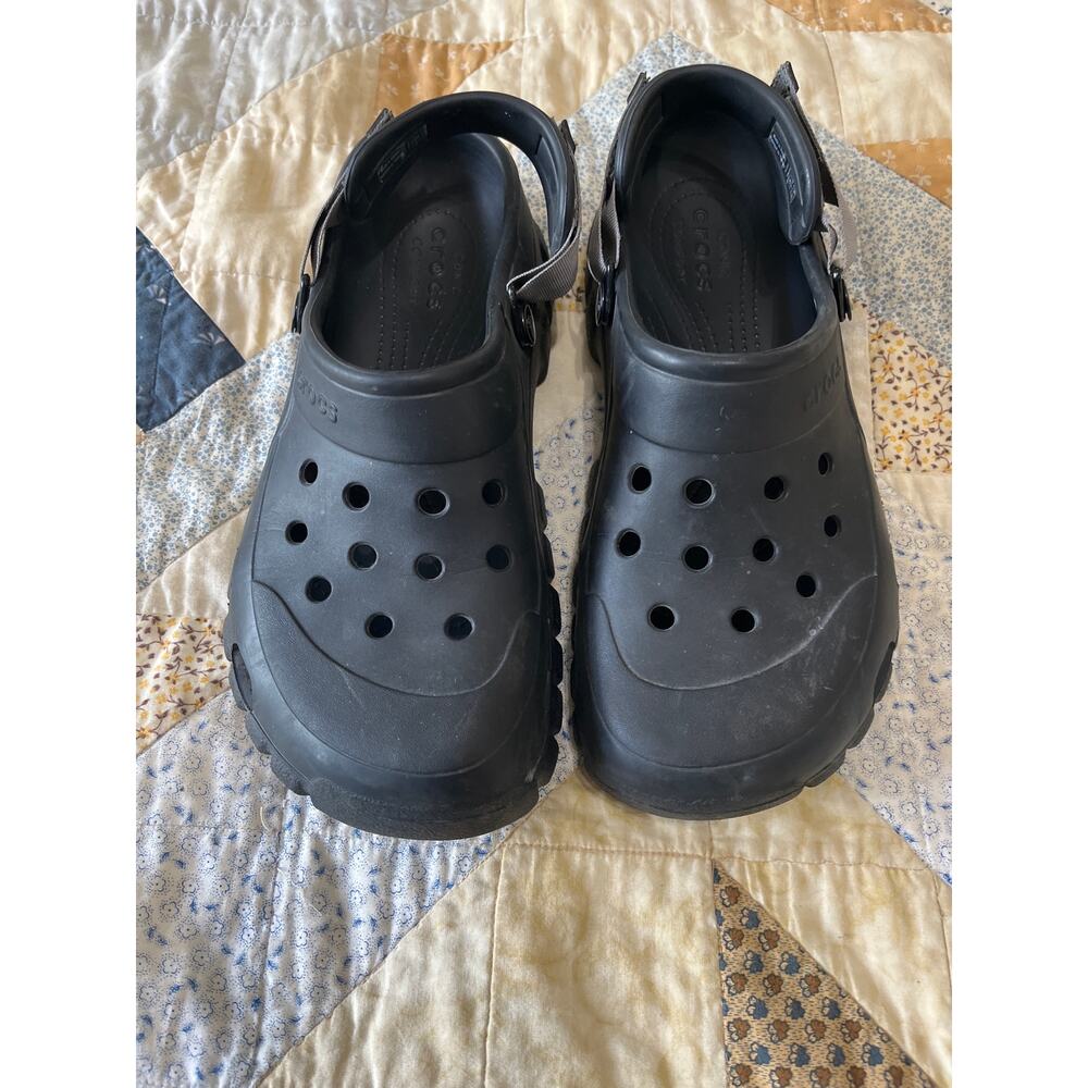 Mens size 9 black Crocs Offroad Sport Clog